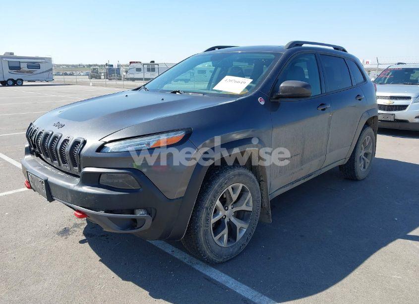 Photo 2 of 2014 Jeep Cherokee TRAILHAWK (VIN 1C4PJMBS6EW156551)