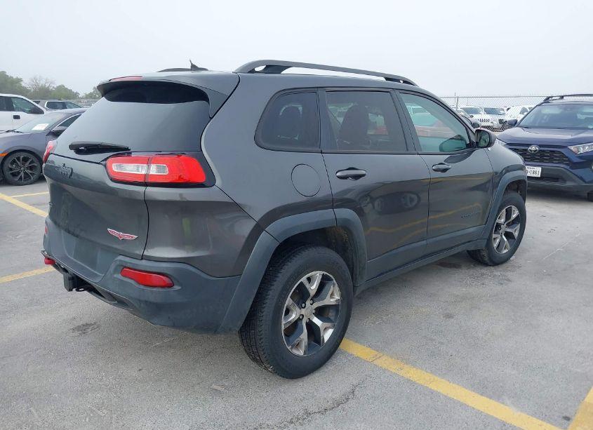 Photo 4 of 2014 Jeep Cherokee TRAILHAWK (VIN 1C4PJMBS6EW161104)