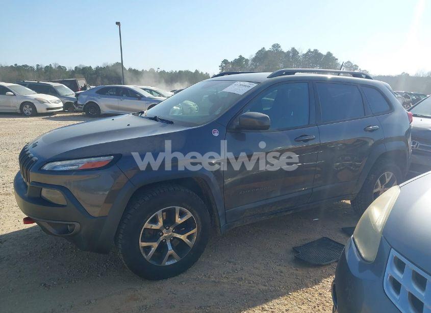 Photo 15 of 2014 Jeep Cherokee TRAILHAWK (VIN 1C4PJMBS6EW278987)