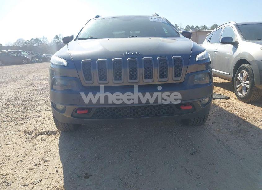 Photo 6 of 2014 Jeep Cherokee TRAILHAWK (VIN 1C4PJMBS6EW278987)