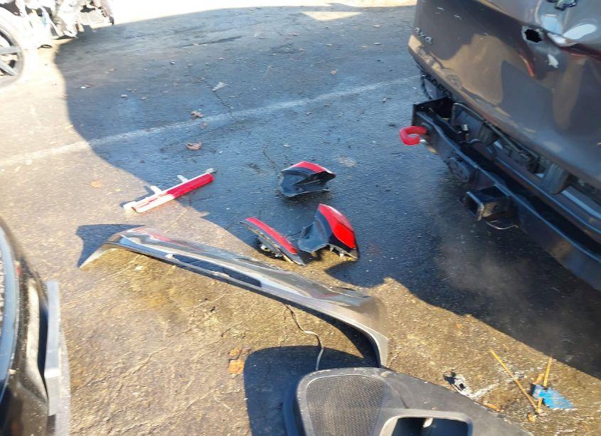 Photo 12 of 2015 Jeep Cherokee TRAILHAWK (VIN 1C4PJMBS6FW569863)