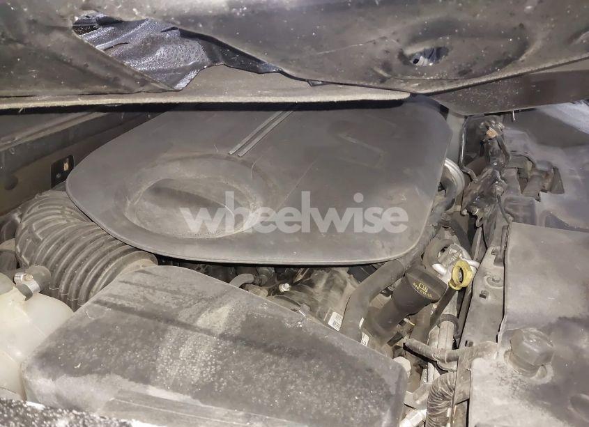 Photo 10 of 2015 Jeep Cherokee (VIN 1C4PJMBS6FW672085)