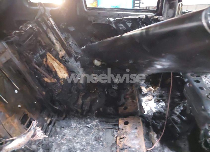 Photo 8 of 2015 Jeep Cherokee (VIN 1C4PJMBS6FW672085)