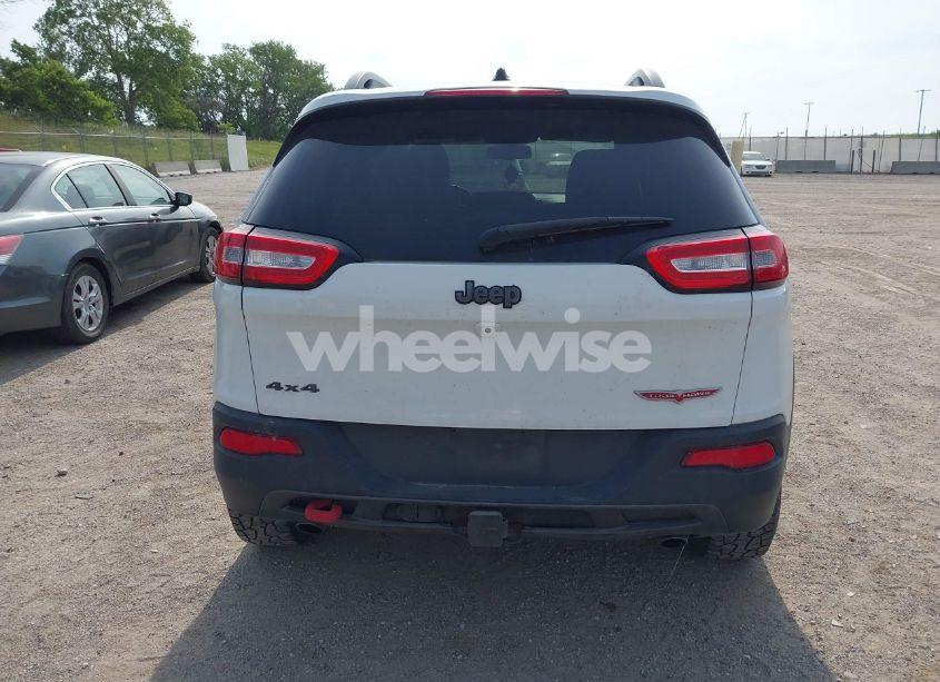 Photo 17 of 2015 Jeep Cherokee TRAILHAWK (VIN 1C4PJMBS6FW687718)