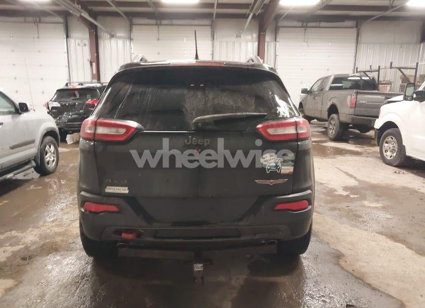 Photo 16 of 2015 Jeep Cherokee TRAILHAWK (VIN 1C4PJMBS6FW713315)