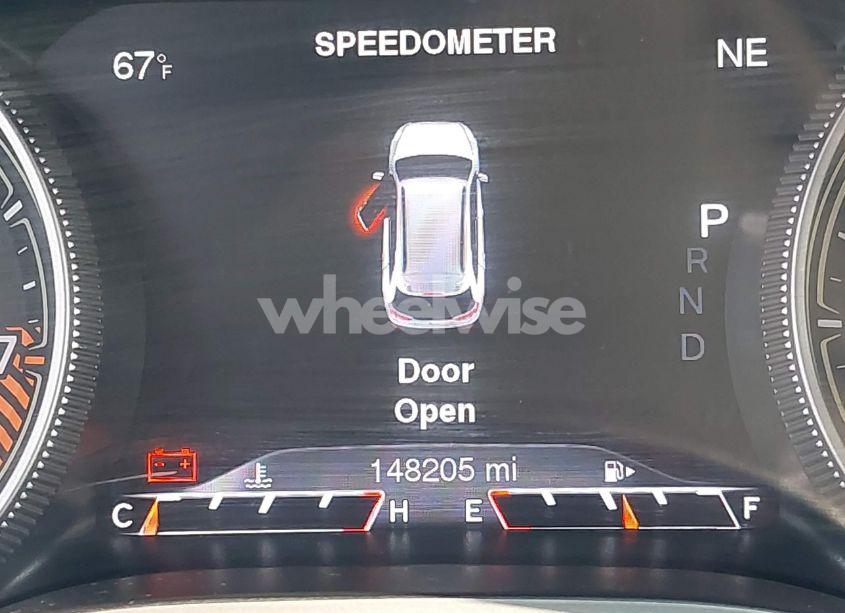 Photo 15 of 2015 Jeep Cherokee TRAILHAWK (VIN 1C4PJMBS6FW786622)