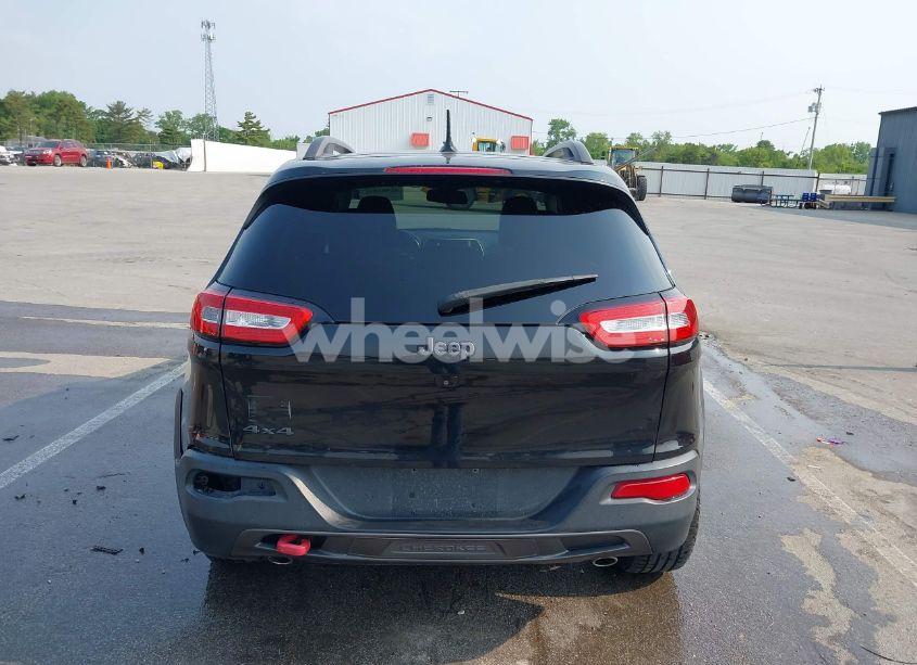 Photo 16 of 2015 Jeep Cherokee TRAILHAWK (VIN 1C4PJMBS6FW786622)