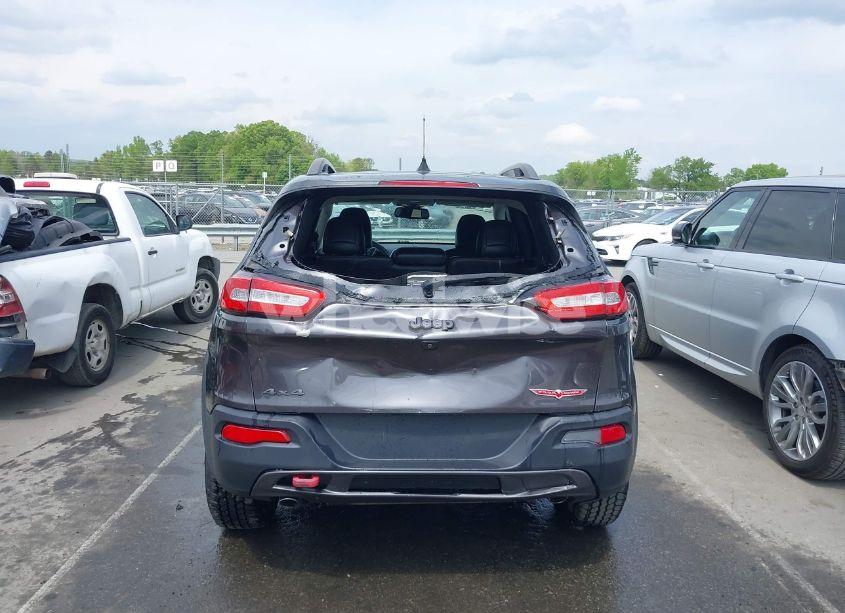 Photo 17 of 2016 Jeep Cherokee (VIN 1C4PJMBS6GW252960)