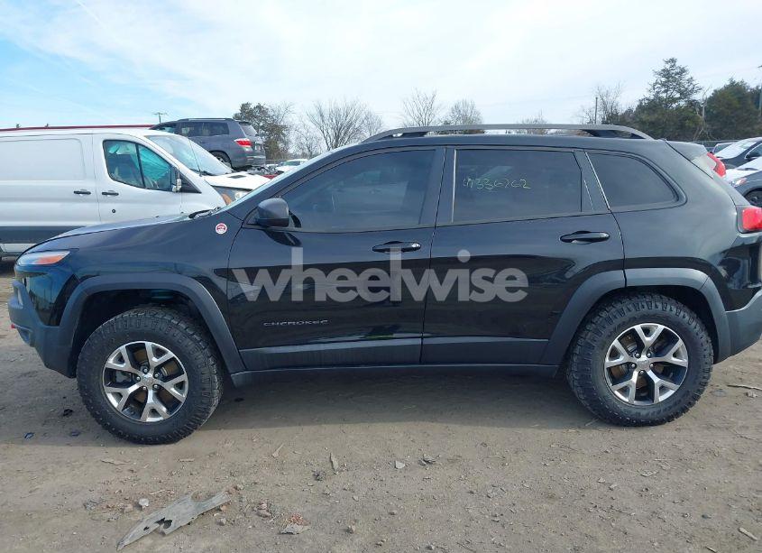 Photo 14 of 2016 Jeep Cherokee TRAILHAWK (VIN 1C4PJMBS6GW334770)