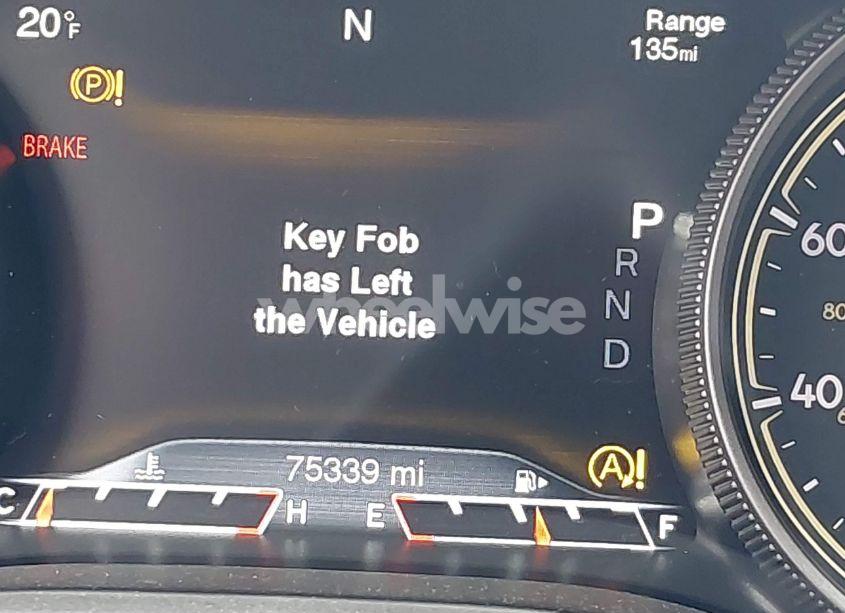 Photo 15 of 2016 Jeep Cherokee TRAILHAWK (VIN 1C4PJMBS6GW334770)