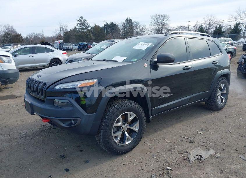 Photo 2 of 2016 Jeep Cherokee TRAILHAWK (VIN 1C4PJMBS6GW334770)