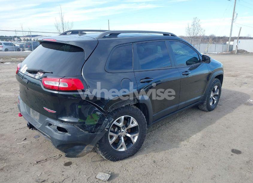 Photo 4 of 2016 Jeep Cherokee TRAILHAWK (VIN 1C4PJMBS6GW334770)
