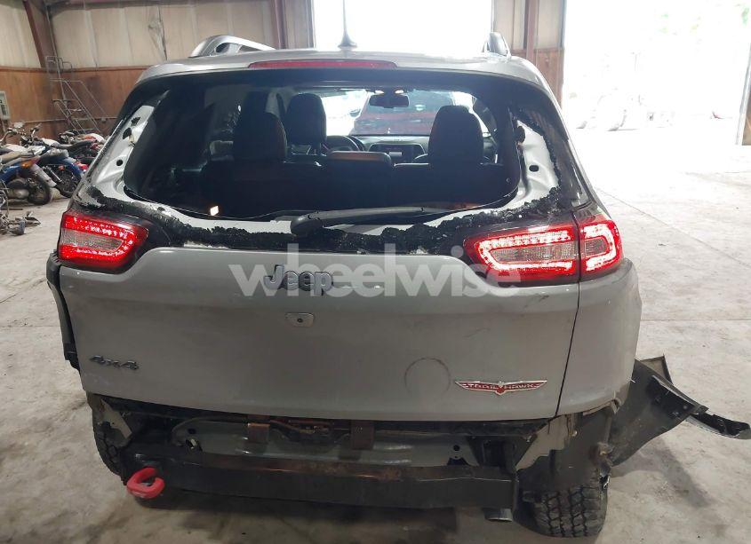 Photo 12 of 2015 Jeep Cherokee TRAILHAWK (VIN 1C4PJMBS7FW703229)