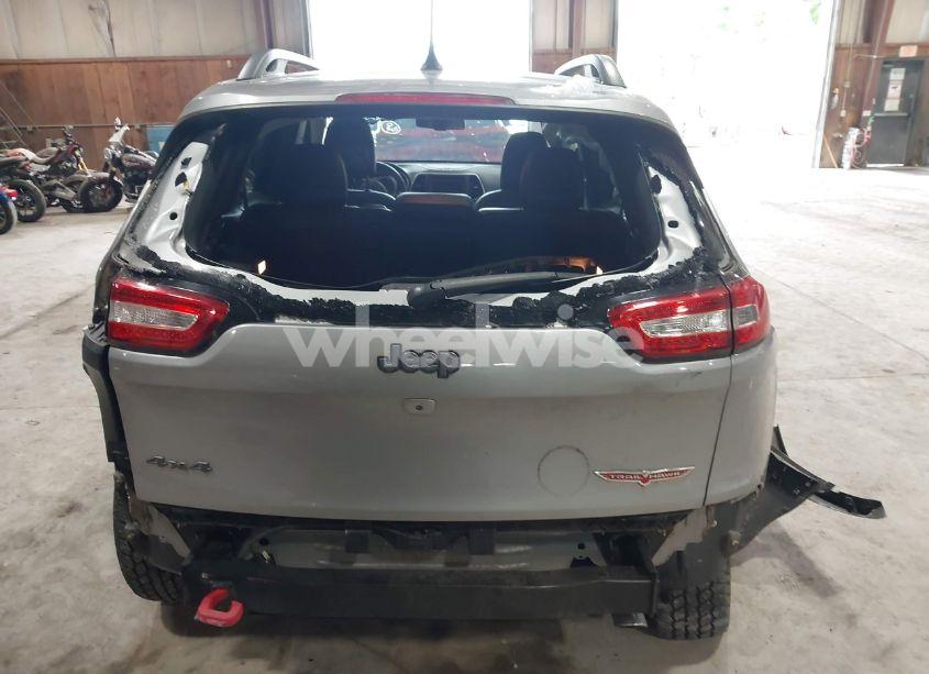 Photo 17 of 2015 Jeep Cherokee TRAILHAWK (VIN 1C4PJMBS7FW703229)