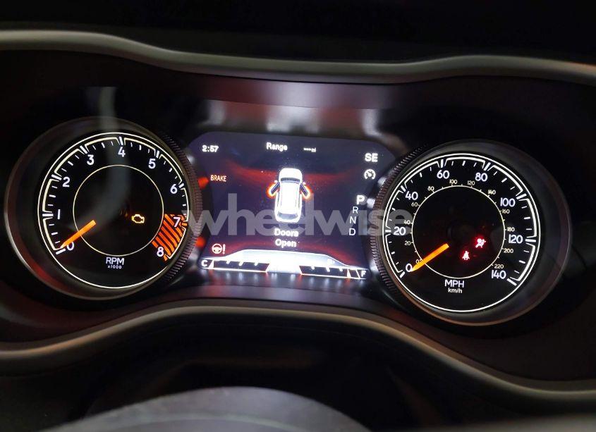 Photo 7 of 2015 Jeep Cherokee TRAILHAWK (VIN 1C4PJMBS7FW703229)