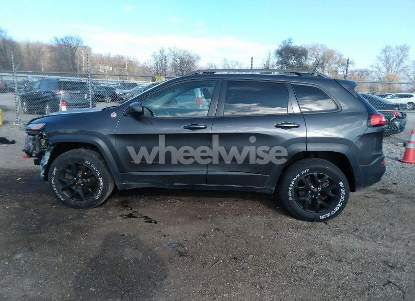 Photo 14 of 2016 Jeep Cherokee TRAILHAWK (VIN 1C4PJMBS7GW134836)