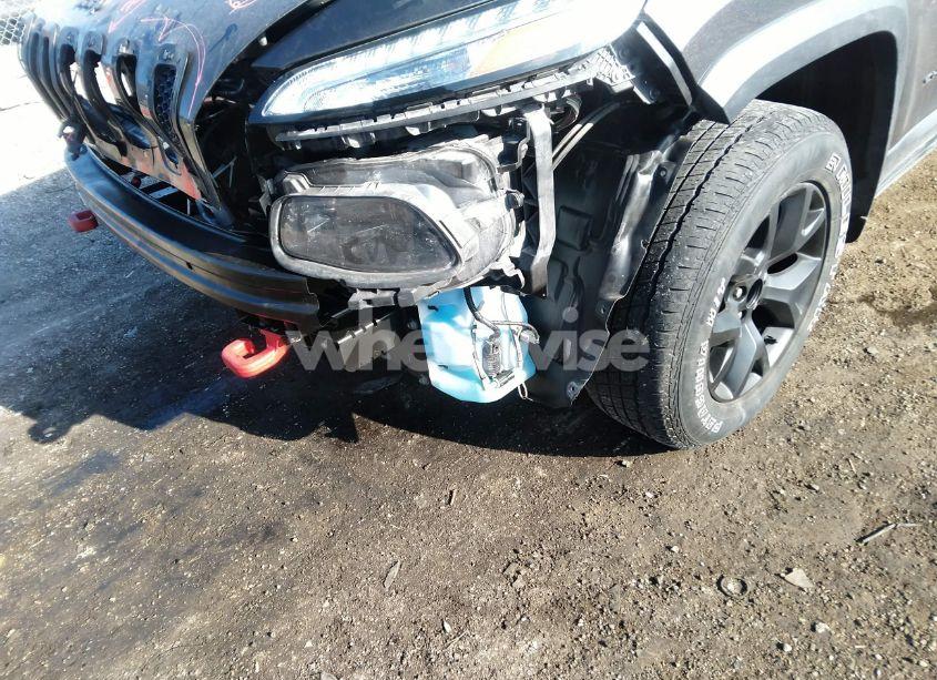 Photo 17 of 2016 Jeep Cherokee TRAILHAWK (VIN 1C4PJMBS7GW134836)