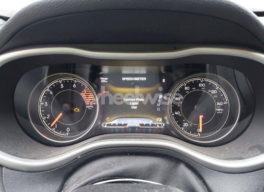 Photo 7 of 2016 Jeep Cherokee TRAILHAWK (VIN 1C4PJMBS7GW241076)