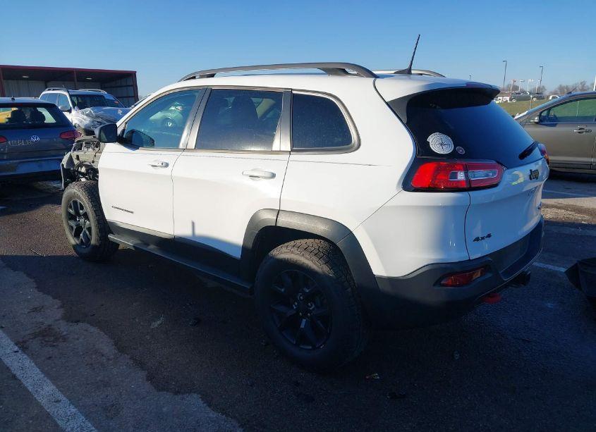 Photo 3 of 2016 Jeep Cherokee TRAILHAWK (VIN 1C4PJMBS7GW322448)