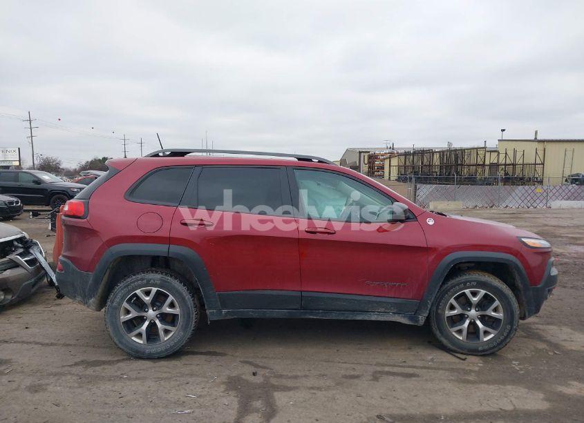 Photo 13 of 2017 Jeep Cherokee TRAILHAWK 4X4 (VIN 1C4PJMBS7HW624372)