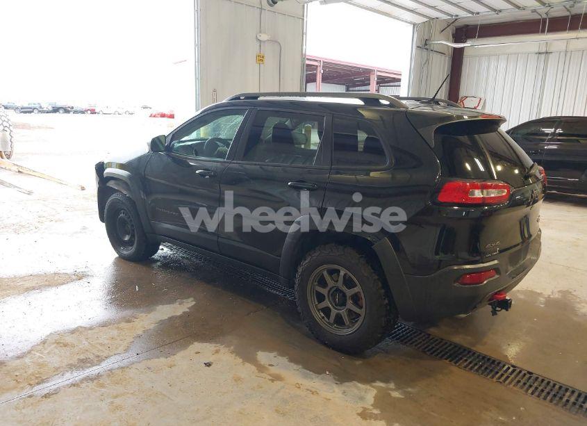 Photo 3 of 2014 Jeep Cherokee TRAILHAWK (VIN 1C4PJMBS8EW157135)