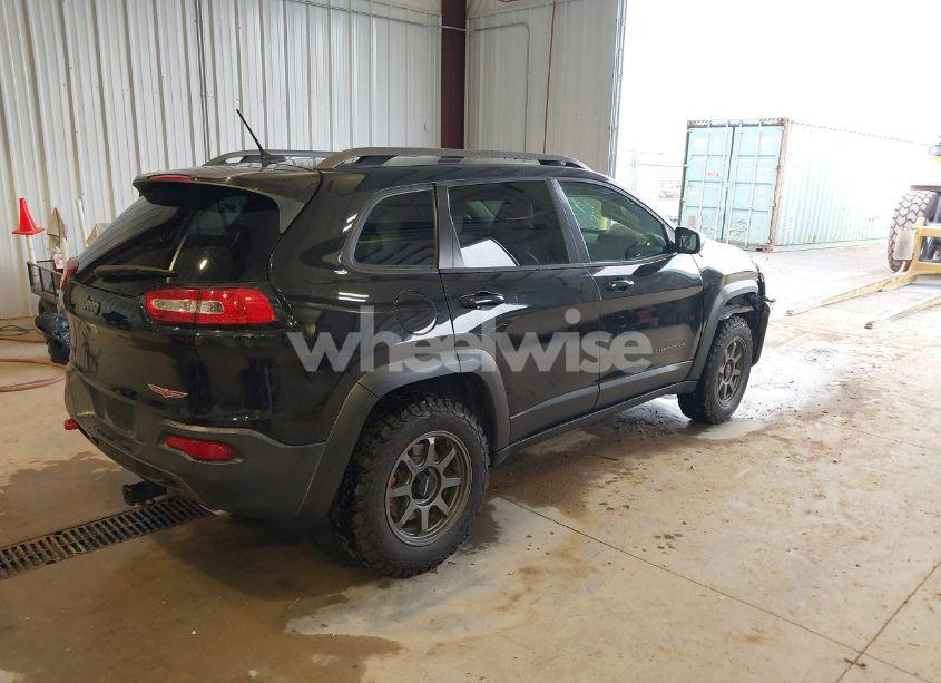 Photo 4 of 2014 Jeep Cherokee TRAILHAWK (VIN 1C4PJMBS8EW157135)