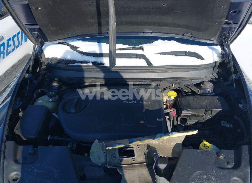 Photo 10 of 2014 Jeep Cherokee (VIN 1C4PJMBS8EW182259)