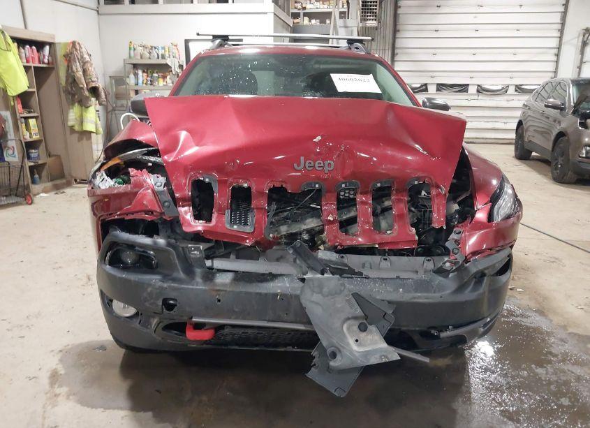 Photo 12 of 2015 Jeep Cherokee TRAILHAWK (VIN 1C4PJMBS8FW522785)