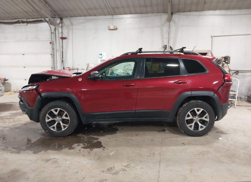 Photo 14 of 2015 Jeep Cherokee TRAILHAWK (VIN 1C4PJMBS8FW522785)