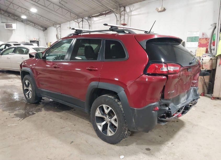 Photo 3 of 2015 Jeep Cherokee TRAILHAWK (VIN 1C4PJMBS8FW522785)