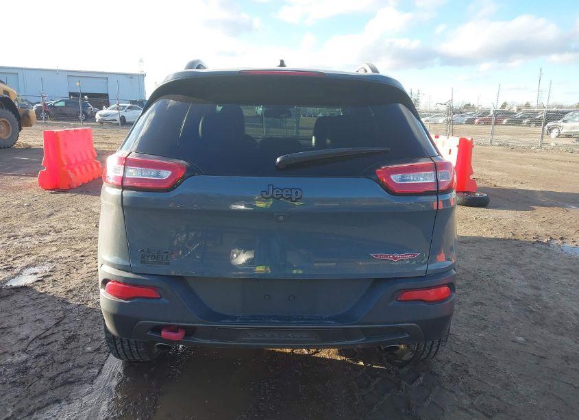 Photo 16 of 2015 Jeep Cherokee TRAILHAWK (VIN 1C4PJMBS8FW647057)