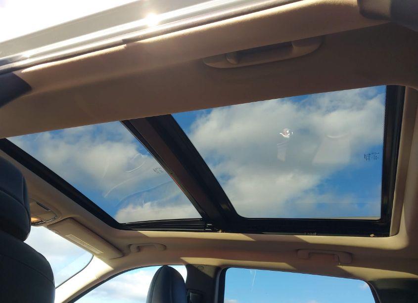 Photo 19 of 2015 Jeep Cherokee TRAILHAWK (VIN 1C4PJMBS8FW647057)