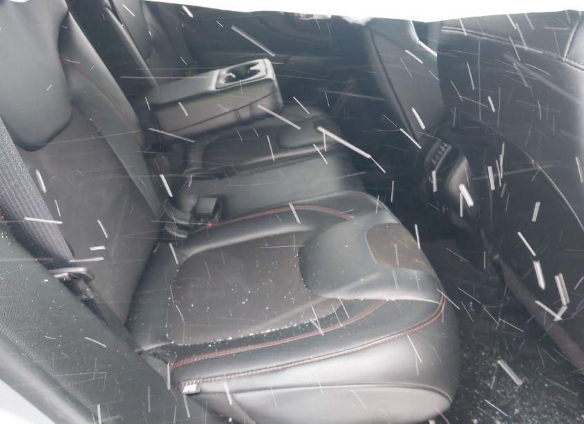 Photo 8 of 2015 Jeep Cherokee TRAILHAWK (VIN 1C4PJMBS8FW785522)