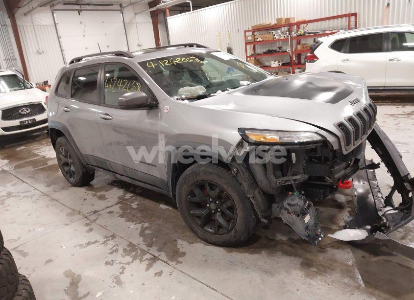2016 Jeep Cherokee TRAILHAWK (VIN 1C4PJMBS8GW133307) main photo