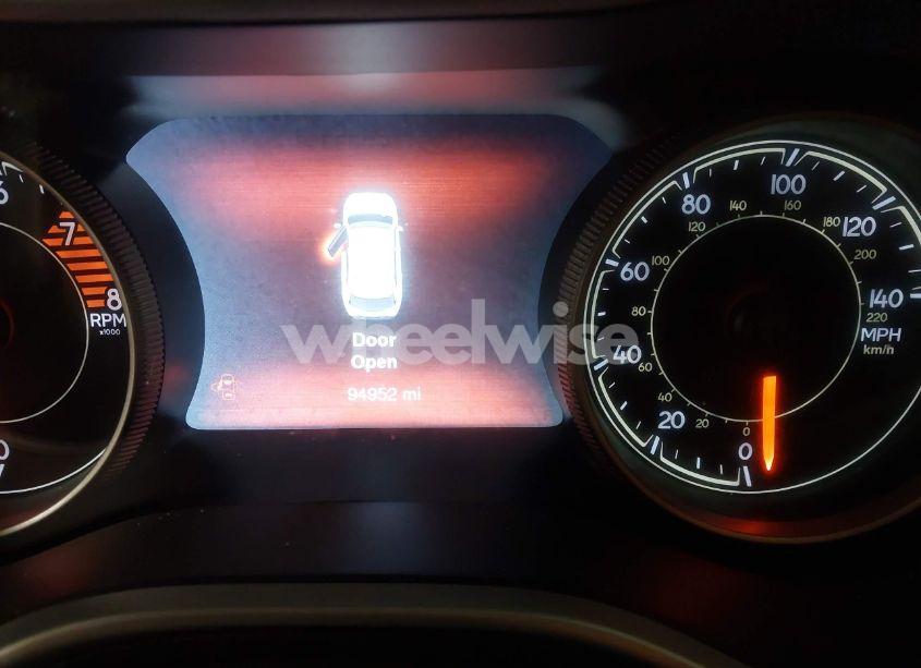 Photo 7 of 2016 Jeep Cherokee TRAILHAWK (VIN 1C4PJMBS8GW133307)