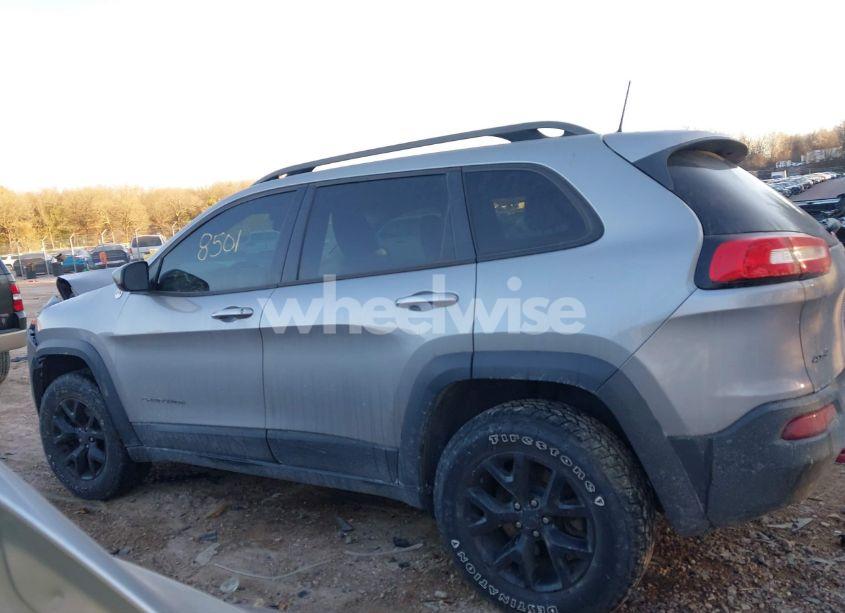 Photo 14 of 2017 Jeep Cherokee TRAILHAWK 4X4 (VIN 1C4PJMBS8HW564408)