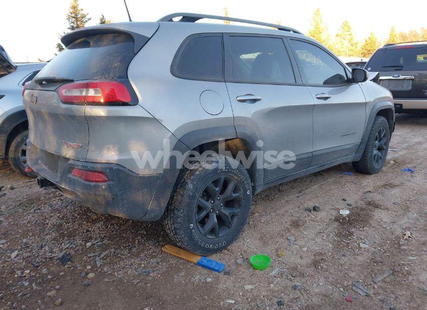 Photo 4 of 2017 Jeep Cherokee TRAILHAWK 4X4 (VIN 1C4PJMBS8HW564408)