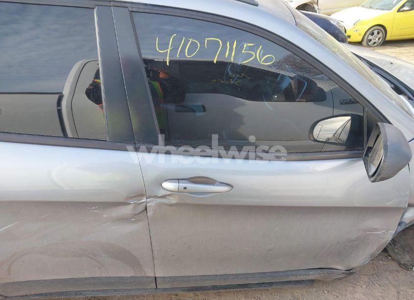 Photo 14 of 2014 Jeep Cherokee TRAILHAWK (VIN 1C4PJMBS9EW125326)