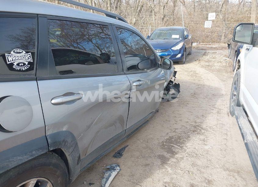 Photo 18 of 2014 Jeep Cherokee TRAILHAWK (VIN 1C4PJMBS9EW125326)