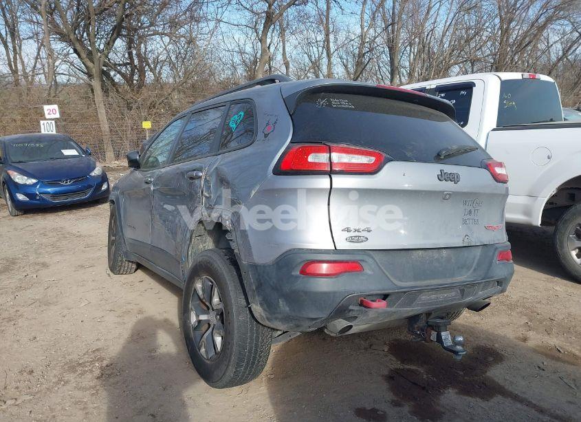 Photo 3 of 2014 Jeep Cherokee TRAILHAWK (VIN 1C4PJMBS9EW125326)