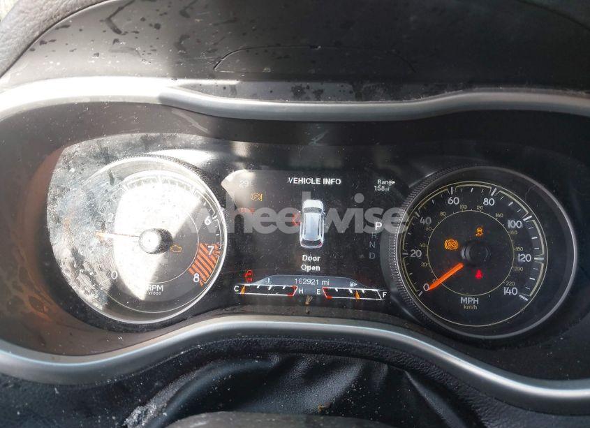 Photo 7 of 2014 Jeep Cherokee TRAILHAWK (VIN 1C4PJMBS9EW125326)