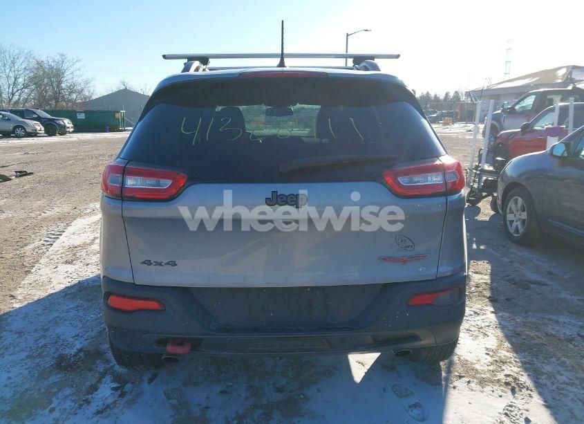 Photo 16 of 2014 Jeep Cherokee TRAILHAWK (VIN 1C4PJMBS9EW285125)