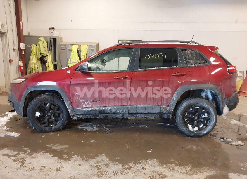 Photo 14 of 2016 Jeep Cherokee TRAILHAWK (VIN 1C4PJMBS9GW146695)