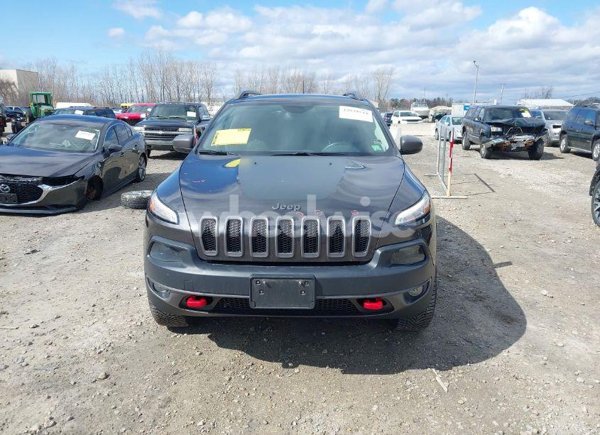 Photo 12 of 2016 Jeep Cherokee TRAILHAWK (VIN 1C4PJMBS9GW309880)
