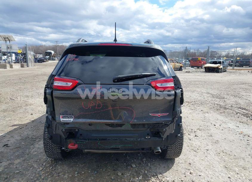 Photo 16 of 2016 Jeep Cherokee TRAILHAWK (VIN 1C4PJMBS9GW309880)