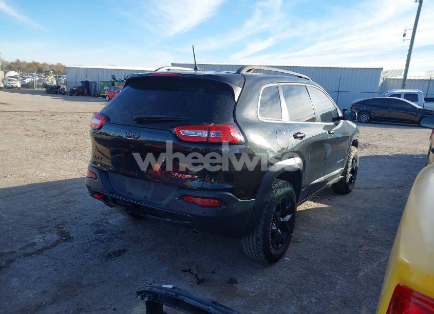 Photo 4 of 2016 Jeep Cherokee TRAILHAWK (VIN 1C4PJMBS9GW368816)