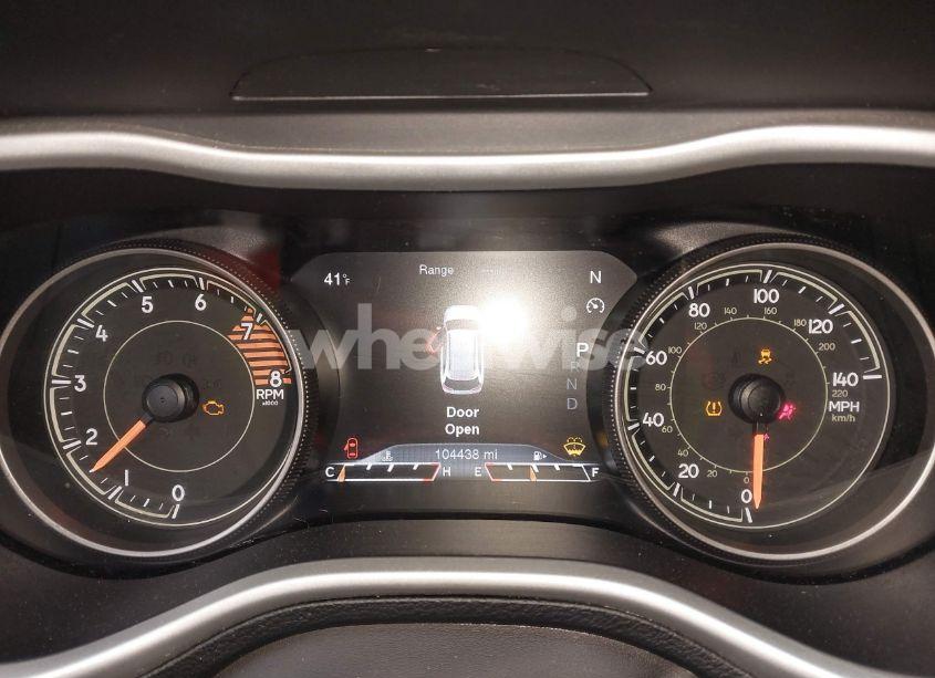 Photo 7 of 2017 Jeep Cherokee TRAILHAWK L PLUS 4X4 (VIN 1C4PJMBS9HW599524)