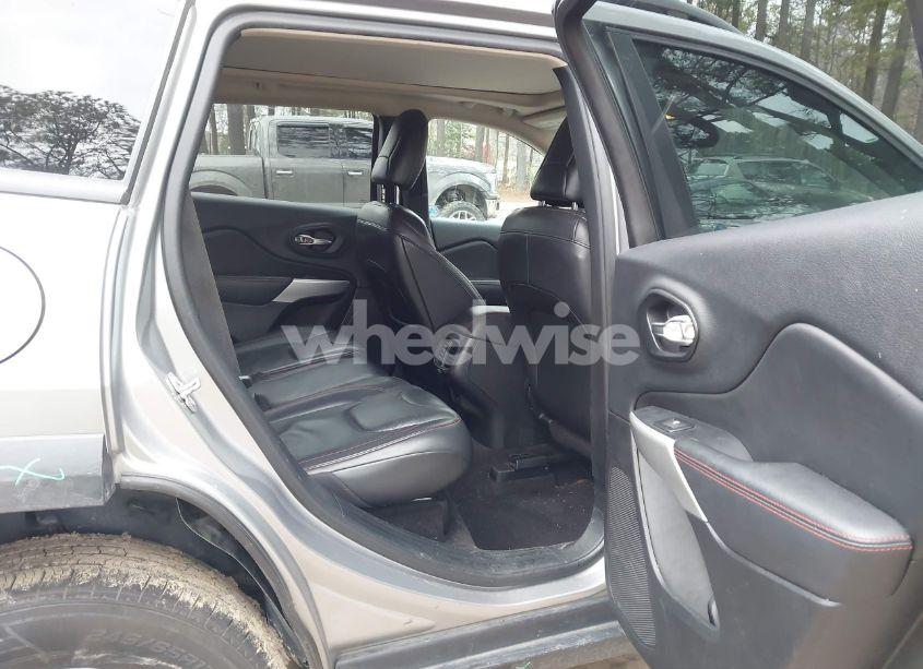 Photo 8 of 2017 Jeep Cherokee TRAILHAWK L PLUS 4X4 (VIN 1C4PJMBS9HW599524)