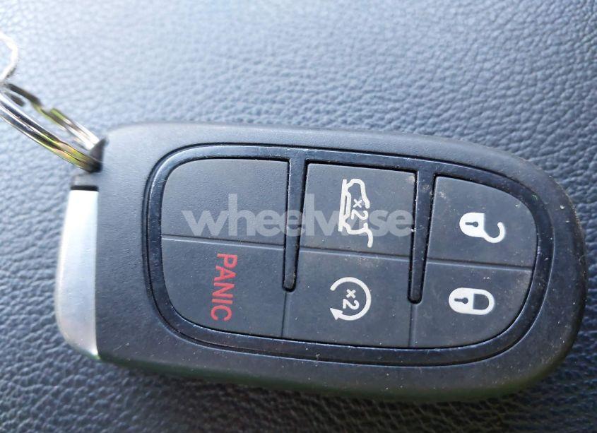 Photo 11 of 2017 Jeep Cherokee TRAILHAWK 4X4 (VIN 1C4PJMBS9HW669863)