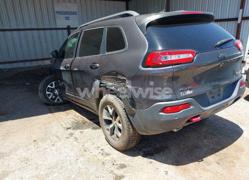 Photo 3 of 2016 Jeep Cherokee TRAILHAWK (VIN 1C4PJMBSXGW123829)